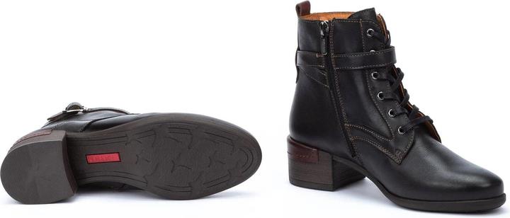 Actual product image Pikolinos Malaga (39)
