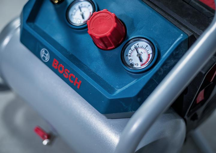 Actual product image Bosch Professional Bosch GKO18V-51 Druckluftpumpe (4.50 l, 8 bar)