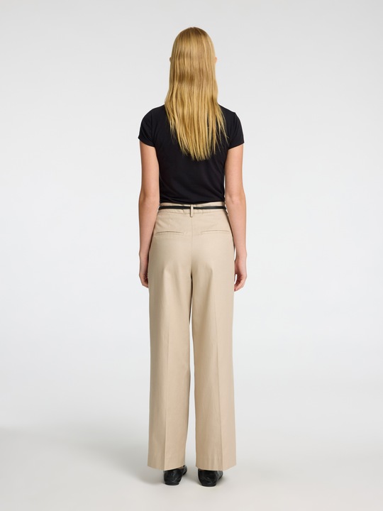 Actual product image Selected Femme Extra Wide Fit High Waist Hose (40)