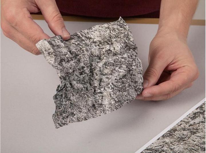 Actual product image Noch Crinkle Rock