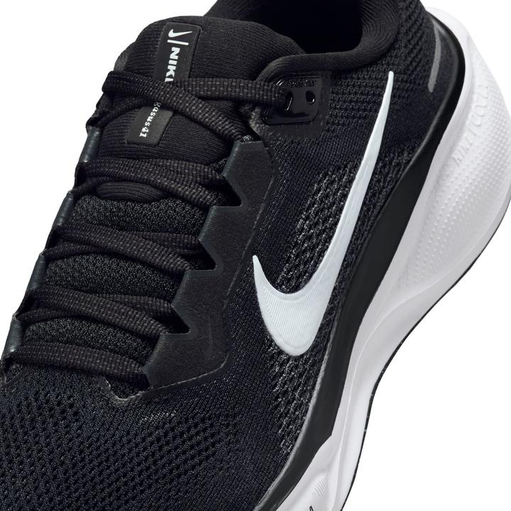 Actual product image Nike Women's Pegasus 41 (38)