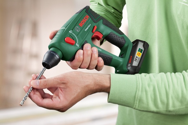 Produktbild Bosch Home & Garden Uneo Maxx, 1 Akku (Akkubetrieb)