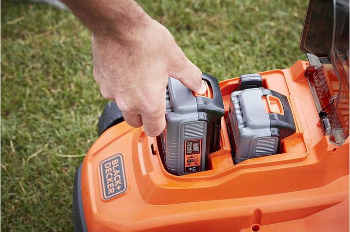 Actual product image Black & Decker BCMW33184L2 Kit (Rechargeable battery operated)
