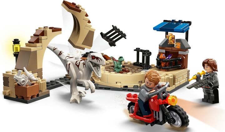 Produktbild LEGO Atrociraptor: Motorradverfolgungsjagd (76945, LEGO Jurassic World)