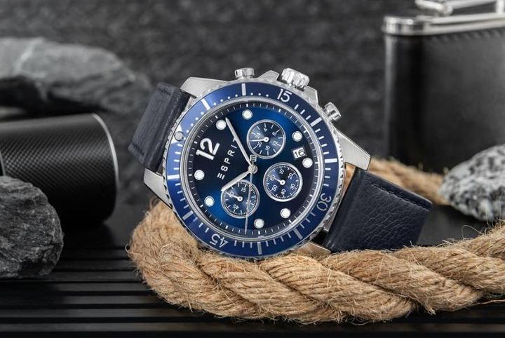 Actual product image Esprit ES1G373L0025 (Chronograph, 42 mm)