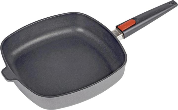 Actual product image Woll 1628IL Pan All Purpose Square (20 cm, Frying pan, Aluminium)