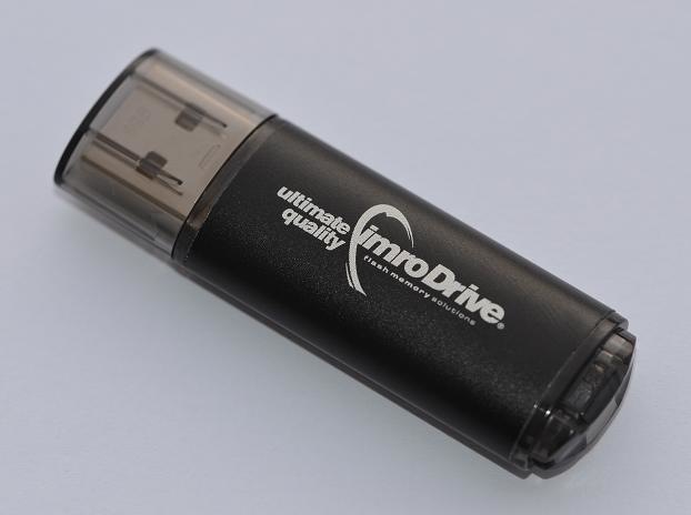 Image du produit IMRO BLACK/16G Lecteur flash USB 16 Go USB Type-A/Lightning 2.0 - 16 Go (16 Go, USB 2.0)