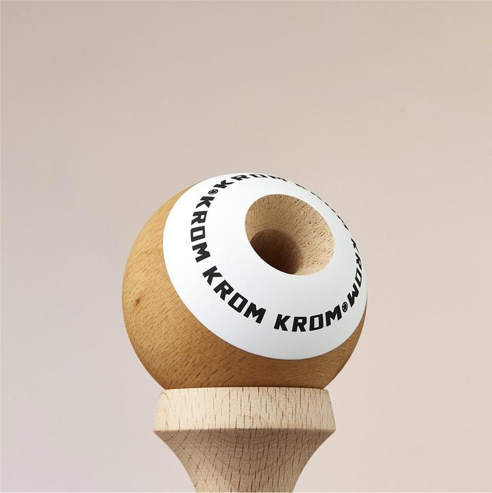 Produktbild Krom Pop (Englisch)