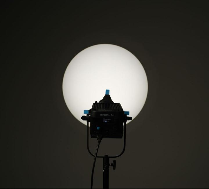 Actual product image Nanlite Projektionsaufsatz mit 25-45° Linse (Bowens Mount)