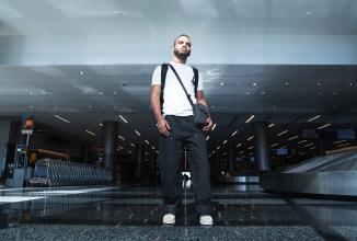 Produktbild Wandrd X1 Cross Body Bag Medium Zwart (Kamera Schultertasche, 1.30 l)