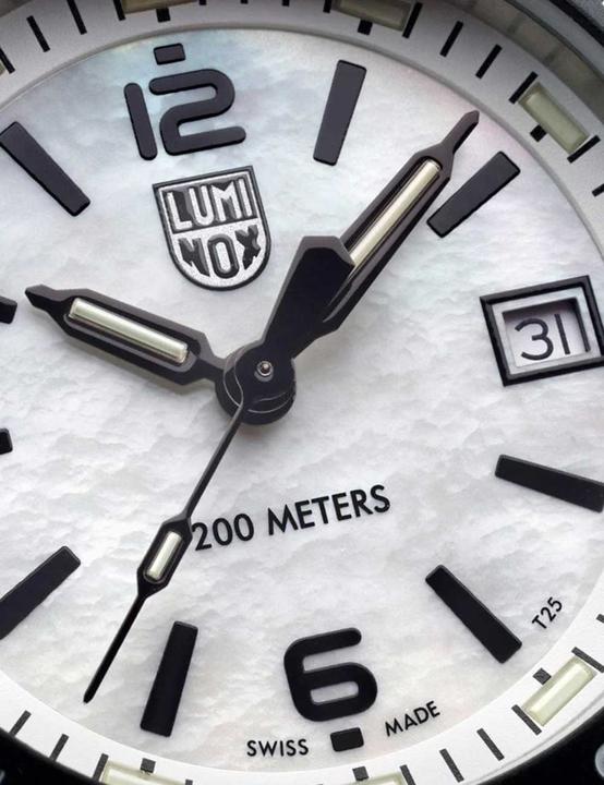 Produktbild Luminox XS.3128M.SET Pacific Diver Unisex Set 39mm 20ATM (Taucheruhr, Swiss Made)