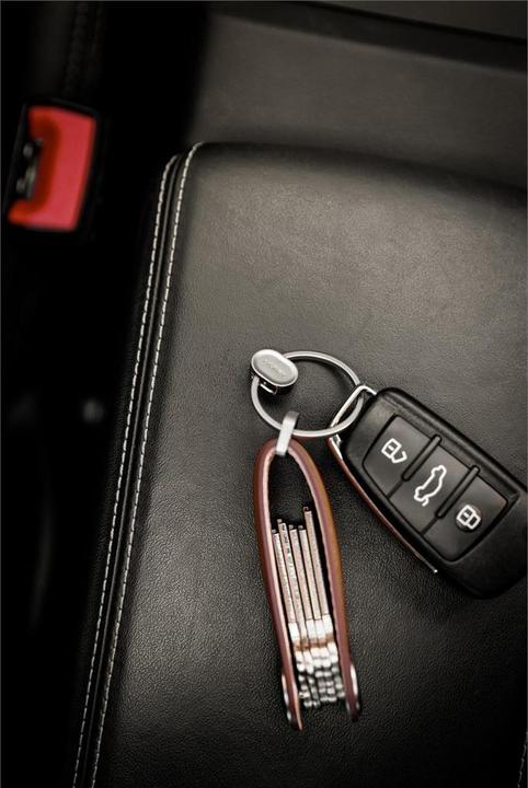 Actual product image Orbitkey Accessories silver