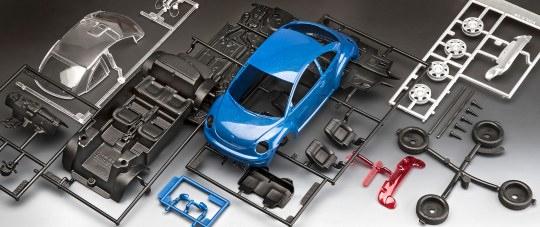 Actual product image Revell 07643 VW New Beetle car model kit 1:24
