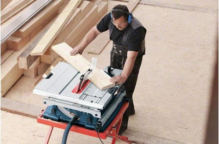 Actual product image Bosch Professional GTS 10 XC CH version