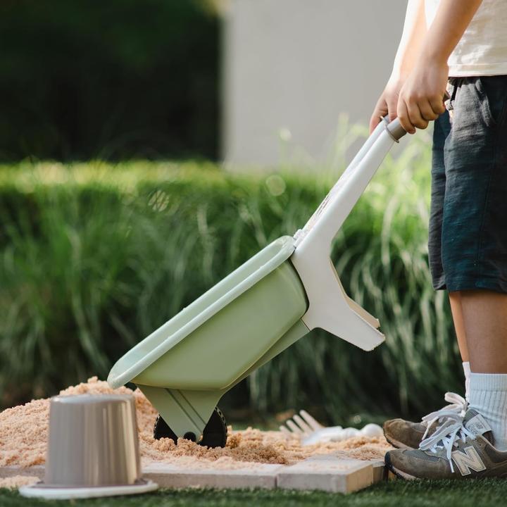 Actual product image dantoy Green Garden - Wheelbarrow Set (4723)
