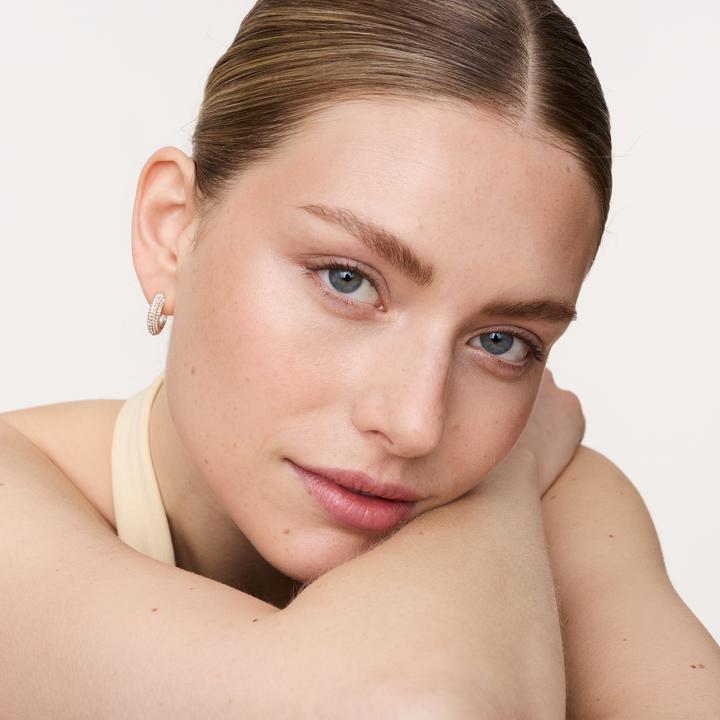 Actual product image Catrice Glowlights Highlighter 010 Rosy Nude (010 Rosy Nude, Highlighter, 9.50 g)