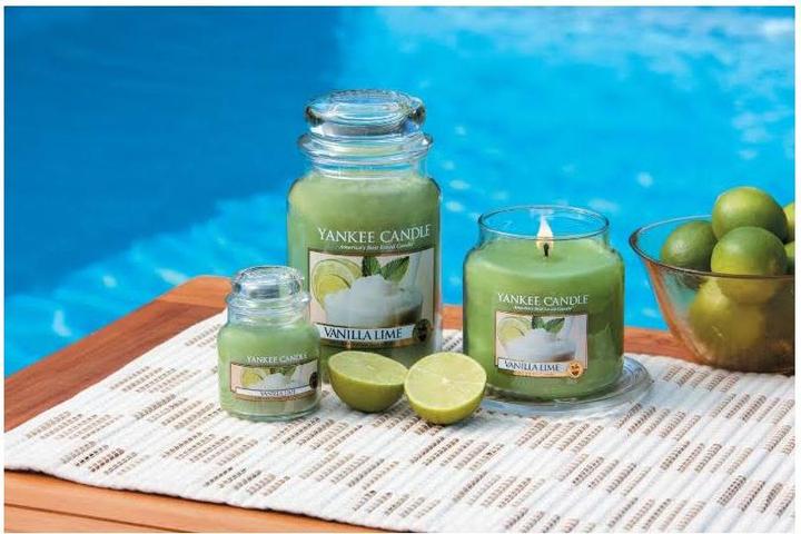 Actual product image Yankee Candle Vanilla Lime (411 g)