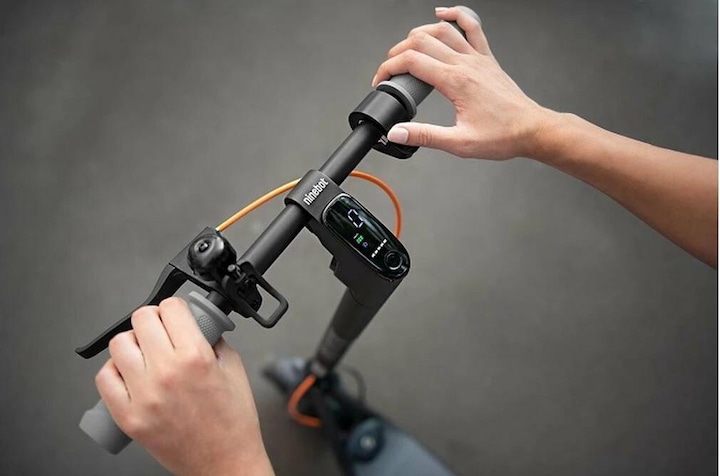 Actual product image Segway-Ninebot KickScooter F40D II (20 km/h, 40 km, 350 W)