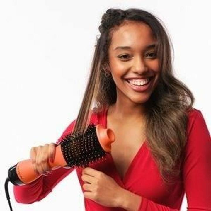 Actual product image Revlon RVDR5222AE One-Step Volumiser