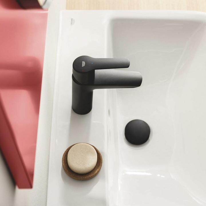 Image du produit Grohe Start QuickFix robinet pour lavabo, S-Size, Push-Open, économie d'énergie, noir mat