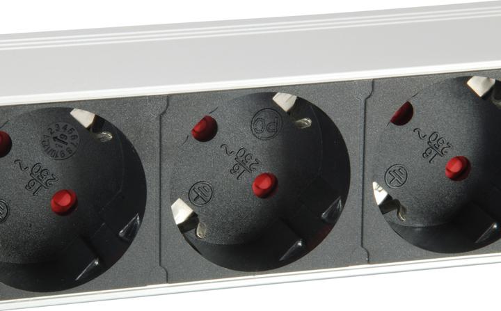 Actual product image equip Power strip 1HE7fach with Ü-protection + switch (7x, CEE 7/3, 1.80 m)
