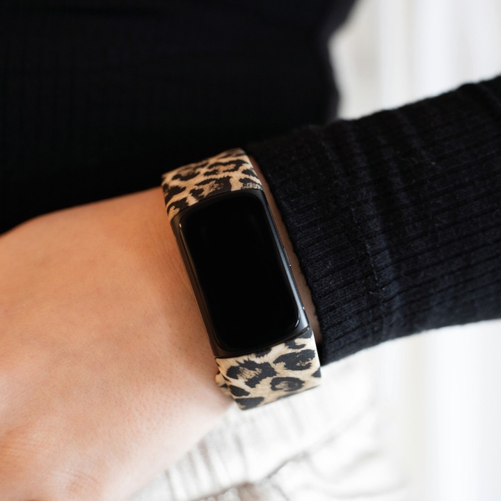 Produktbild Strap-it Armband (Fitbit Charge 5)