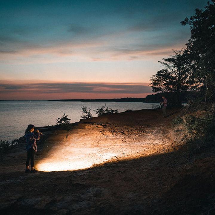 Actual product image Nebo DAVINCI 8000 LED-Taschenlampe (8000 lm)