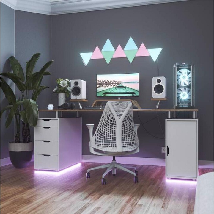 Image du produit Nanoleaf Shapes Triangles Smarter Kit 15 (80 lm)