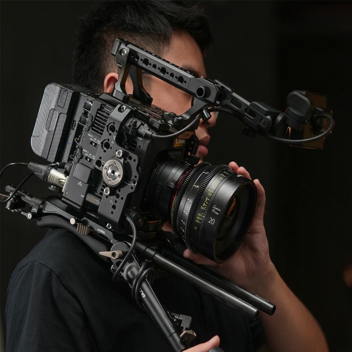 Actual product image Tilta Quick Release Shoulder Pad Baseplate for Canon C400 (Quick coupling plate)