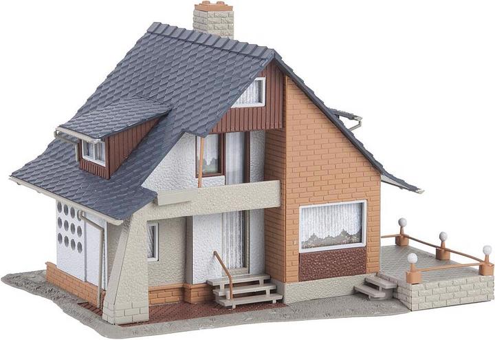Immagine prodotto Faller Casa residenziale con balcone