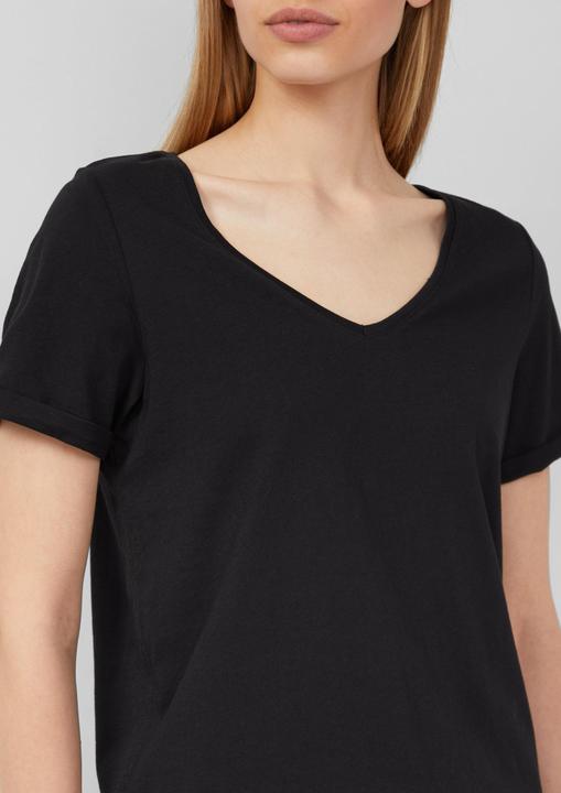 Produktbild S.Oliver T-Shirt Weiches T-Shirt aus Baumwolle mit V-Ausschnitt (34)
