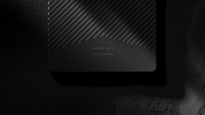 Produktbild Carbon Mobile Carbon 1 MK II (256 GB, Original Carbon Fiber, 6.01", Dual SIM + SD, 16 Mpx, 4G)