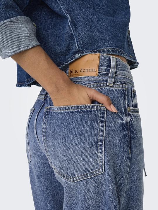 Immagine prodotto Only Jeans a vita media con taglio a palloncino e vestibilità dritta (W29/L34)