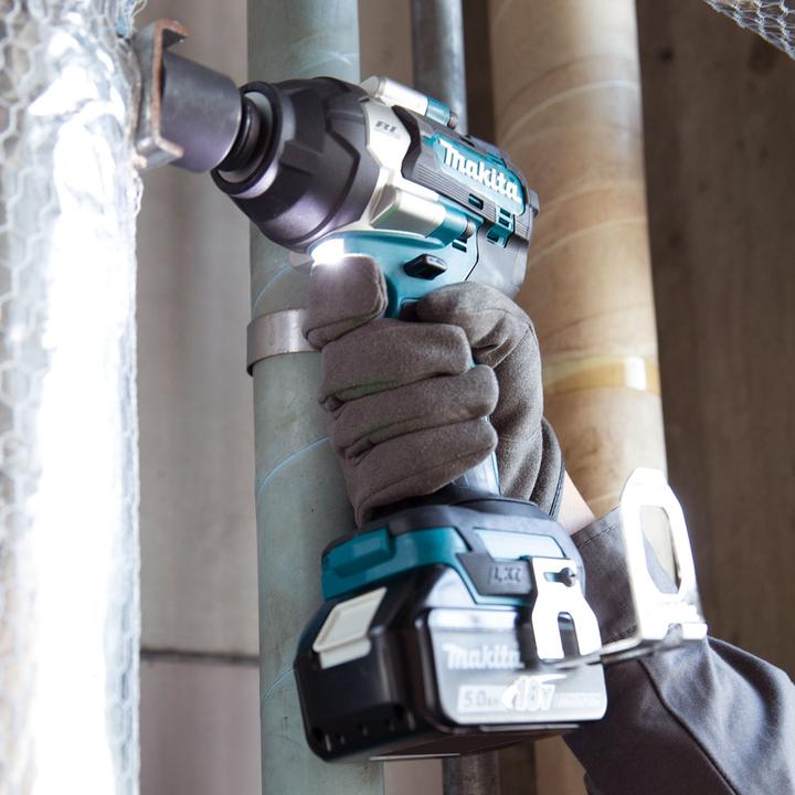 Actual product image Makita DTW701Z (Rechargeable battery operated)