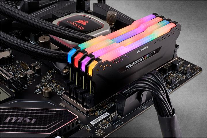 Image du produit Corsair Vengeance RGB Pro (4 x 32GB, 0.00 MHz, RAM DDR4, DIMM)
