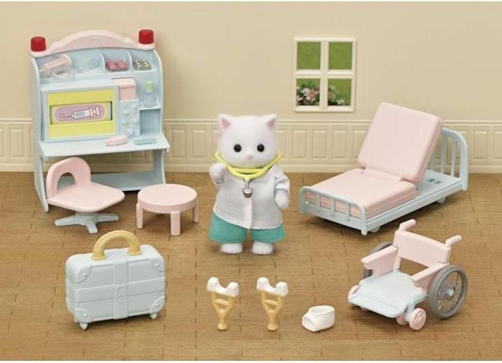 Image du produit Sylvanian Families Médecin de campagne Set de jeu avec figurine