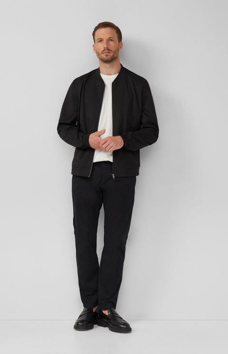 Produktbild S.Oliver T-Shirt T-Shirt aus merzerisierter Baumwolle mit Logo-Detail (M)