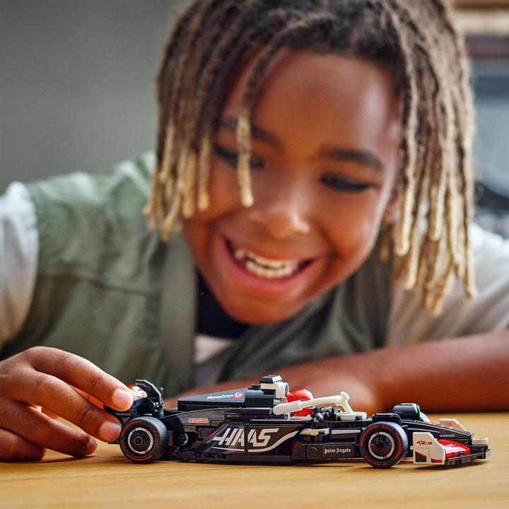 Image du produit LEGO MoneyGram Haas F1Team VF-24 Rennauto (77250, LEGO Speed Champions)