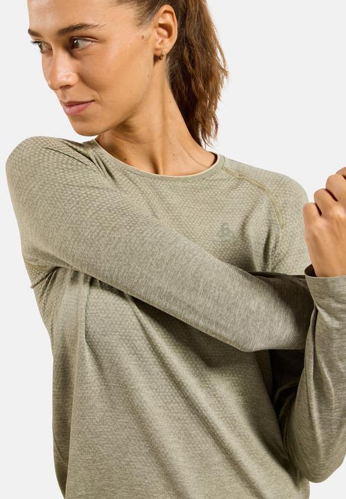 Actual product image Odlo Women's T-Shirt Crew Neck L/S Essential Seamless (S)