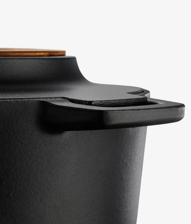 Actual product image Fiskars Norden pot, 4l (Pot, Cast iron)
