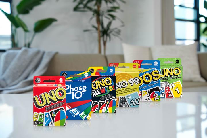 Actual product image Mattel Games UNO House Rules (2 - 10 Players)