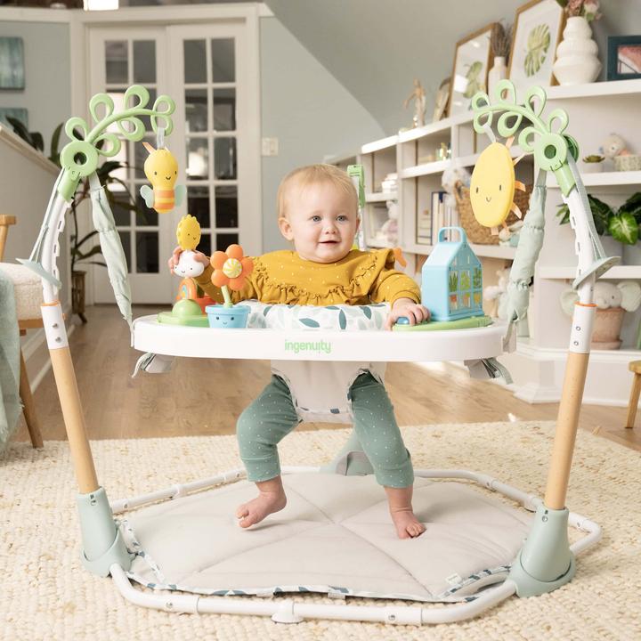 Produktbild Ingenuity - Tummy to Toes™ 6-in-1 Milestones Center - (IN-16904)