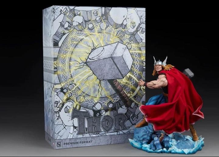 Actual product image Sideshow Marvel statuette Premium Format 1/4 Thor 56 cm