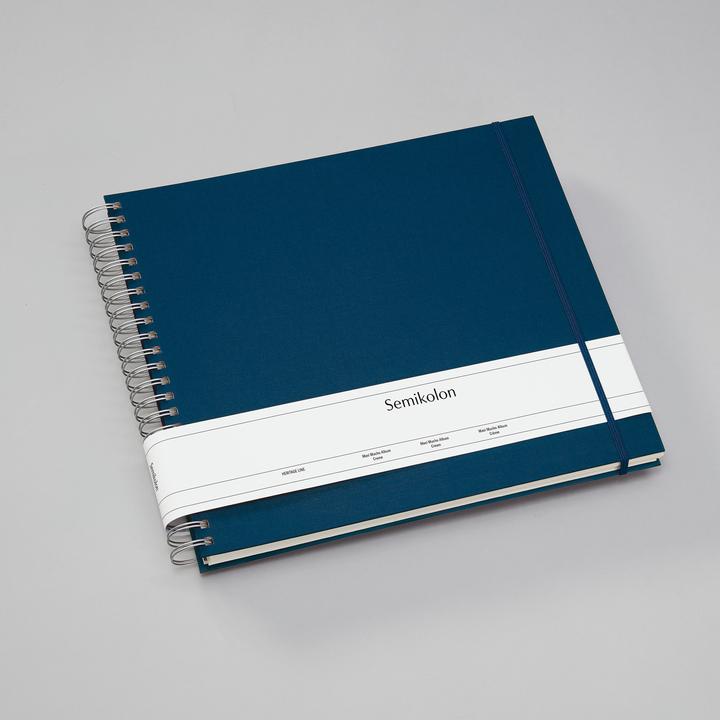 Productafbeelding Semikolon Fotoalbum Maxi Mucho Navy Blue, crèmekleurige pagina's (10 x 15 cm, 9 x 13 cm)