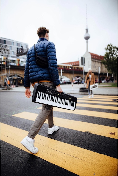 Actual product image Casio LK-S250 (61 Keys)