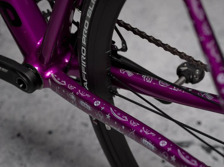 Produktbild Dyedbro Space Trip