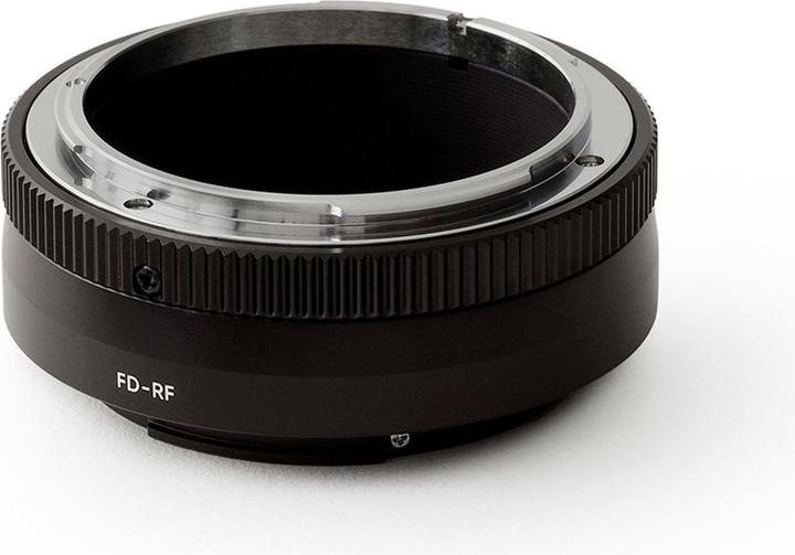 Actual product image Urth FD lens to RF bayonet adapter