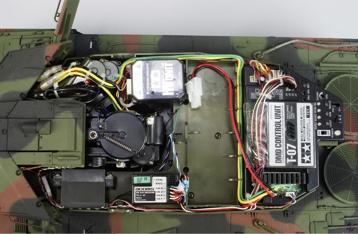 Produktbild Tamiya Leopard 2 A6 Full Options (Kit)