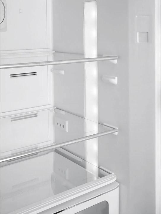 Produktbild Smeg FAB32RCR6 Kühl-Gefrierkombination Rechtsanschlag Creme 50s Style 2025 Modell, EEK: C (331 l)
