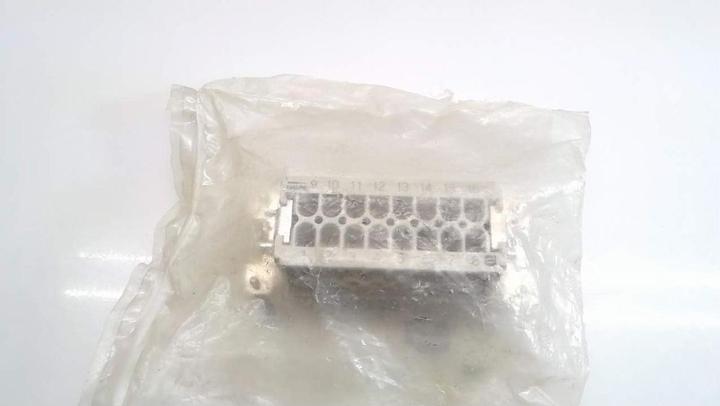 Produktbild Harting 09 33 016 2701